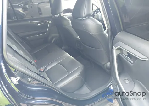 2024 Toyota Rav4 Xle Premium z USA, uszkodzony, nr VIN 2T3C1RFV2RW334542